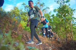 BIB: 1339
                            <button type="button" onclick="openModal(21845285)" class="btn btn-primary btn-sm float-right btn-popup" data-toggle="modal" data-target=".modal-high-quality">
                        <i class="fas fa-shopping-cart"></i> Add to Cart
                    </button>
                                            <button type="button" onclick="isThisMe(21845285, true)" class="btn btn-success btn-sm float-right btn-popup btn-isme hidden" data-toggle="tooltip" data-placement="bottom" title="นี่คือรูปของคุณใช่ไหม คลิกที่นี่เพื่อเอาเข้าอัลบั้ม">
                        <i class="fas fa-plus"></i> Add to album
                    </button>
                    <button type="button" onclick="isThisMe(21845285, false)" class="btn btn-warning btn-sm float-right btn-popup btn-isnotme hidden">
                        <i class="fas fa-ban"></i> Remove from album
                    </button>